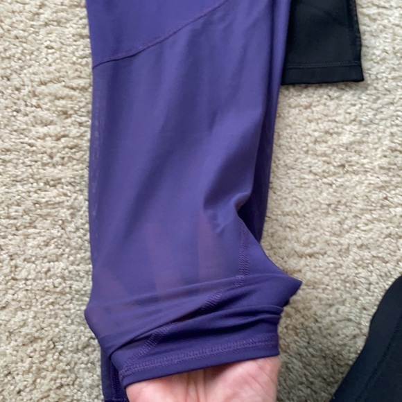 2 pairs old navy size large leggings purple/black - Picture 4 of 7